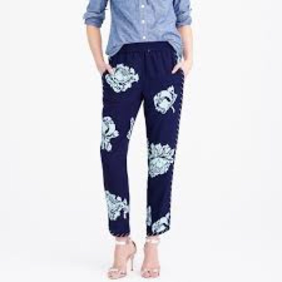 J. Crew Pants - J. Crew Reese Pant in Graphic Peony Sz 4